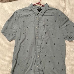 Never Worn Volcom Short Sleeve Button Down
